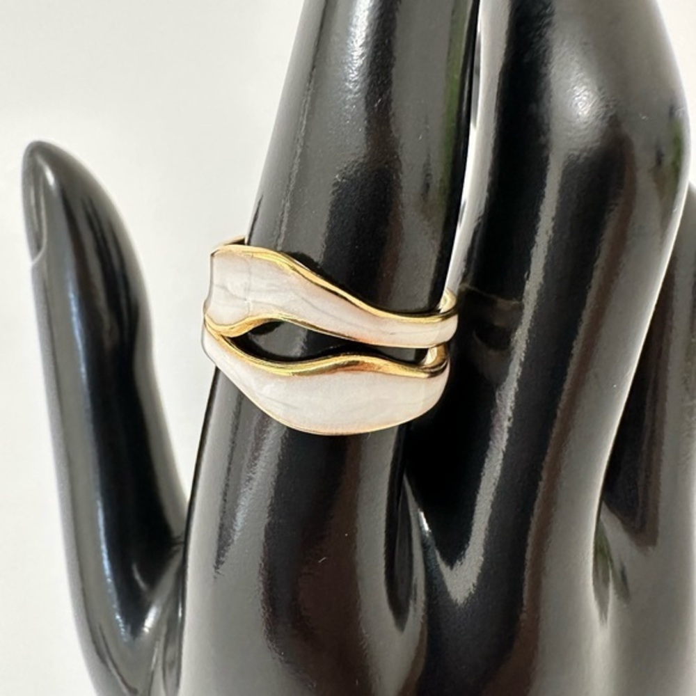 18K‎ Gold Plated Mother of Pearl Tone Geometric Open Rings